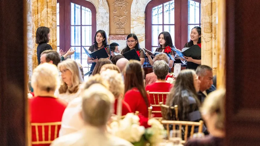 Members of the Mount Chorus performed holiday carols during the luncheon, adding a warm and festive note to the celebration.