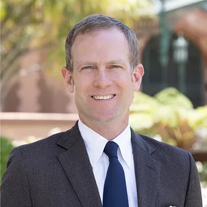 Braden Hammer Headshot