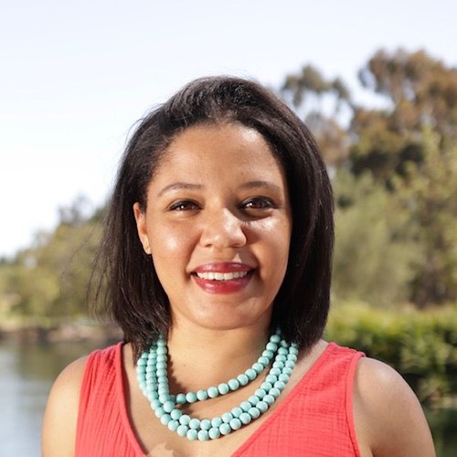 Dominique Moye headshot