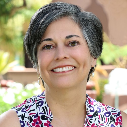 Shannon Green headshot