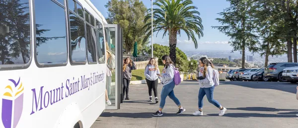 Students walking to take the shuttle at Chalon.